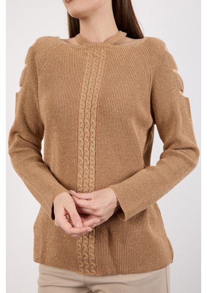 Kadın Bej Omuzları Kesik Detaylı Reglan Kollu Simli Triko Kazak