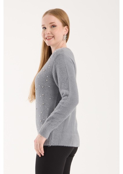 Kadın Gri Bisiklet Yaka Taş ve Inci Işlemeli Triko Kazak