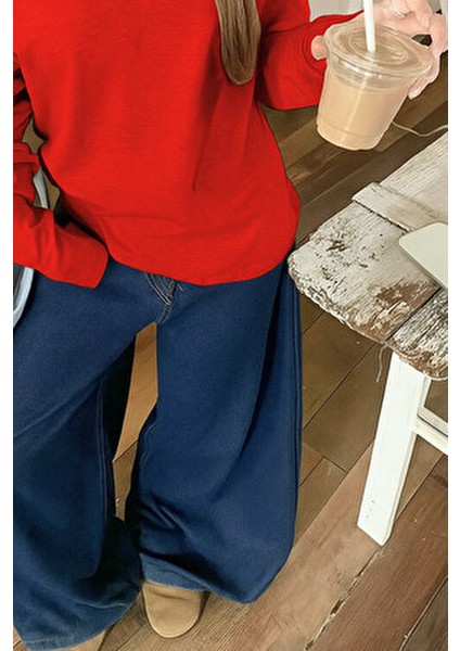 Kırmızı Kadın Düşük Omuz Kayık Yaka Oversize Uzun Kollu T-Shirt modelleri