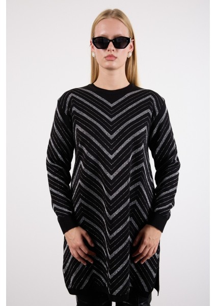 Kadın Siyah Yan Yırtmaçlı Bisiklet Yaka Sim Desenli Triko Bluz