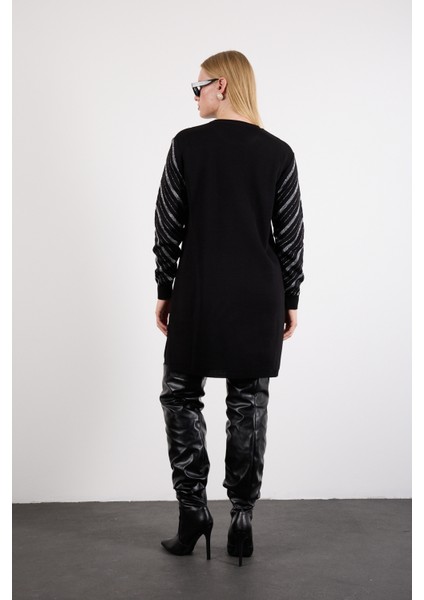 Kadın Siyah Yan Yırtmaçlı Bisiklet Yaka Sim Desenli Triko Bluz fırsatları