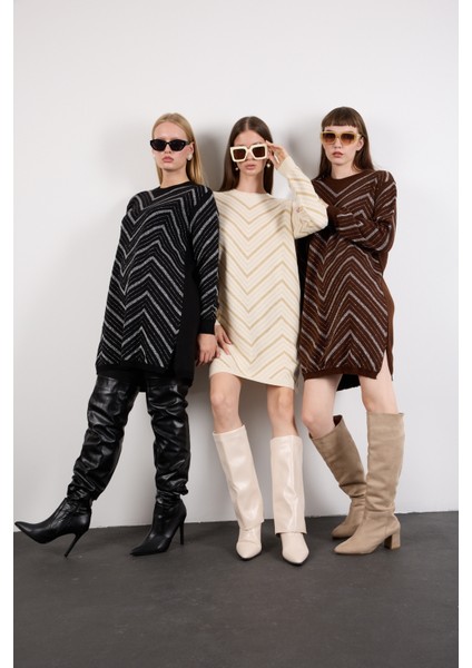 Kadın Siyah Yan Yırtmaçlı Bisiklet Yaka Sim Desenli Triko Bluz