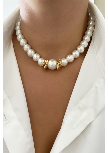 Gold Halka Detay Inci Choker Kolye