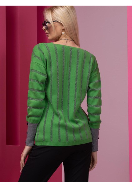 V Yaka Çizgili Yeşil Kadın Kazak modelleri