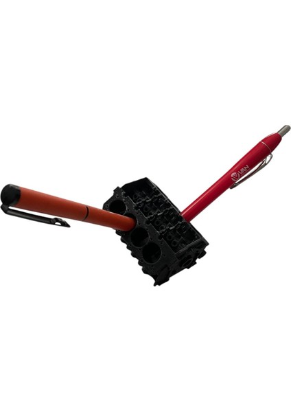 V8 Motor Bloğu Şeklinde Kalemlik