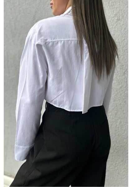 Beyaz Kalp-Slogan Baskılı Crop Gömlek modelleri