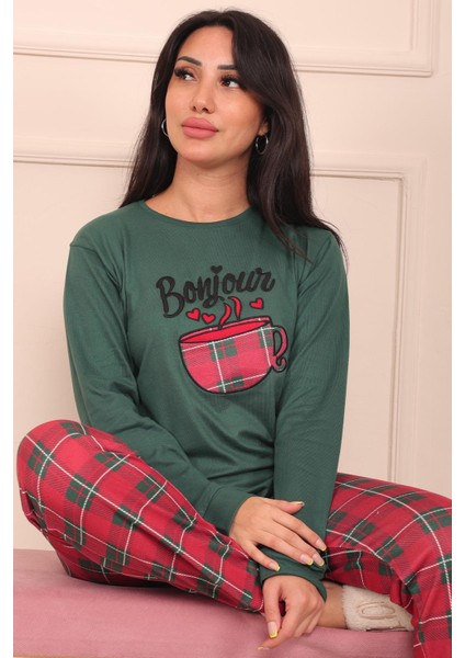 Kadın Bonjour Sloganlı ve Altı Ekose Desenli Termal Pijama Takımı