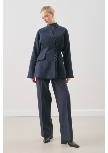 Aroa Bağlamalı Kaşe Ceket Lacivert fiyatları