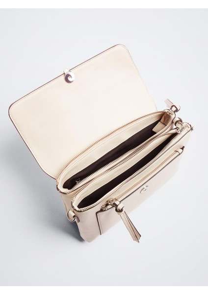 Çok Cepli Çapraz Askılı Çanta fırsatları