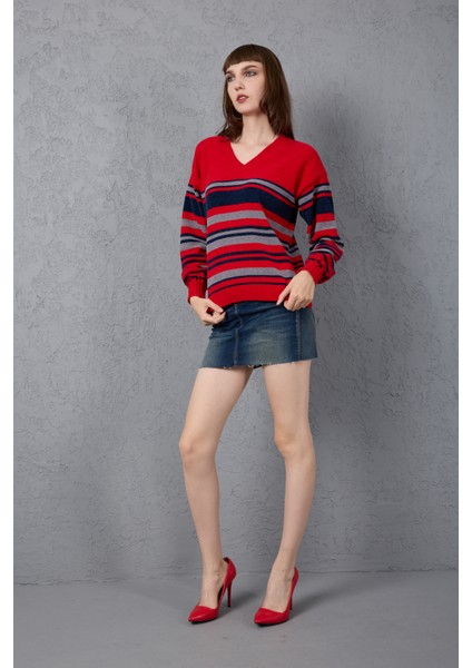 Kadın Kırmızı Çizgili V Yaka Şönil Kadife Triko Kazak
