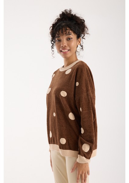 Kadın Kahve Puantiyeli Şönil Kadife Bisiklet Yaka Triko Kazak fırsatları