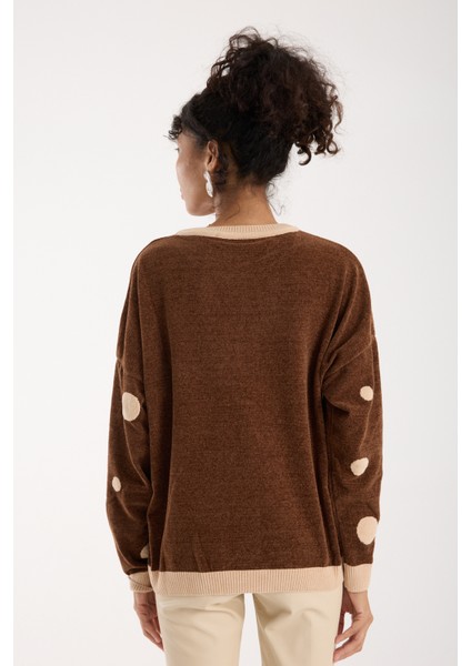 Kadın Kahve Puantiyeli Şönil Kadife Bisiklet Yaka Triko Kazak indirimleri