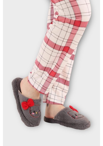 Hellokitty Figürlü Sıcak Tutan Kışlık Kadın Ev Terliği Füme - Kırmızı