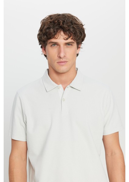 %100 Pamuk Slim Fit Dar Kesim Polo Yaka Jakarlı Triko Tişört fırsatları