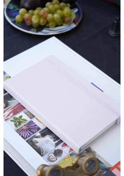 Classic 2026 Günlük Ajanda 13X21 Cm. Sert Kapak. Ivory 70 GR.384 Sayfa. Cepli.lastikli.lila fırsatları