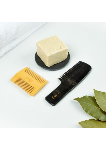 Saç Bakım Üçlüsü (Saplı Kemik Tarak+Çift Taraflı Şimşir Tarak+Defne Sabunu)