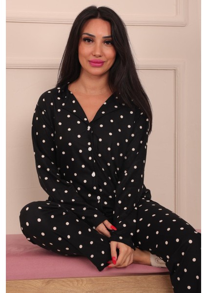 Kadın Puantiye Desenli Önü Düğmeli Uzun Kol Altı Uzun Süet Pijama Takımı