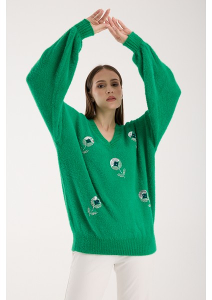 Kadın Yeşil Sakal Iplik Balon Kollu Boncuk Nakışlı V Yaka Triko Kazak fiyatları