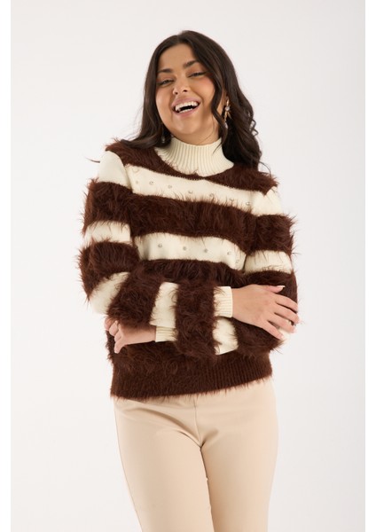 Kadın Acı Kahve Sakal Iplik Taş Detaylı Yarım Balıkçı Yaka Triko Kazak fiyatları