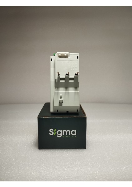 STRK25-18 STRK25 12-18A Termik Röle Ag Güç Kontaktörlerı modelleri