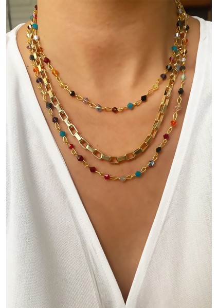 Üç Sıralı Kristal Taşlı Kolye Kombini