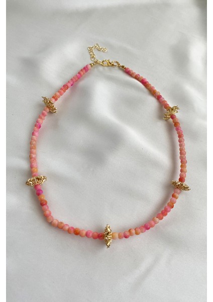 Gold Çiçek Detay Pembe Kolye fiyatları