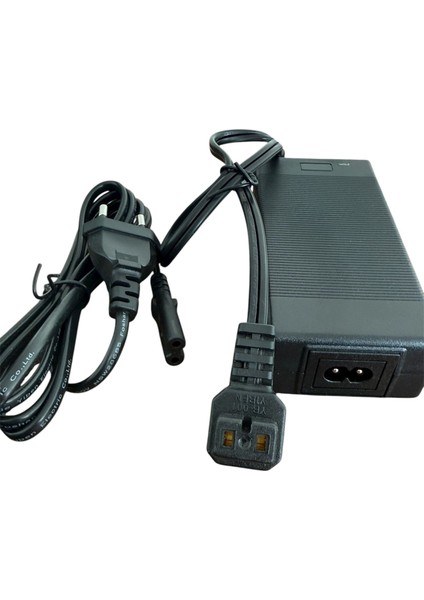 220 Voltoto Araç Buzdolabı Adaptörü fiyatları