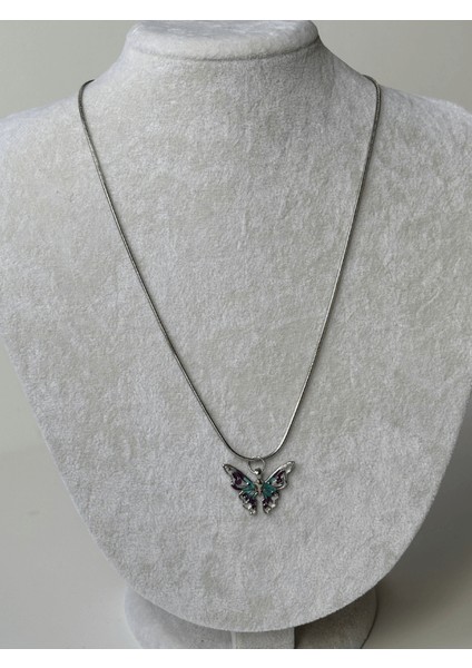 Mavi ve Mor Tonlarında Kelebek Kanatlı Silver Kolye modelleri