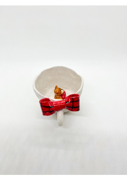 Kupa Kırmızı Kurdeleli Ayıcıklı El Yapımıı Sevimli Seramik Kupa