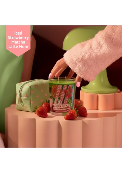 Iced Strawberry Matcha Latte Mum | Doğal Soya Balmumu Jel Mum – Çevre Dostu Dekoratif Mum 250G fırsatları
