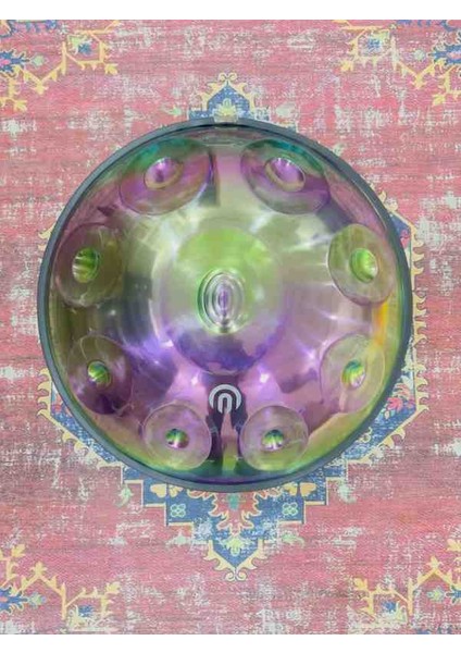 - Titanium Handpan -9 Tonlu -Re Minör ( -Bakım Yağı ,takmalı / Çıkarmalı Renkli Kuşak ve Kılıf)