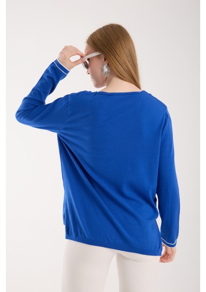 Kadın Saks Mavisi Kontrast Biyeli ve Yan Yırtmaçlı V Yaka Triko Bluz fırsatları