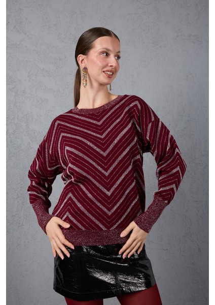 Kadın Bordo Geniş Manşetli Bisiklet Yaka Sim Desenli Triko Bluz fırsatları
