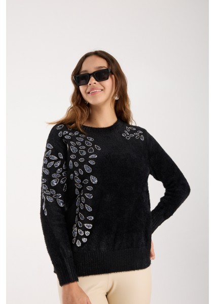 Kadın Siyah Sakal Iplik Boncuk Nakışlı Bisiklet Yaka Triko Bluz