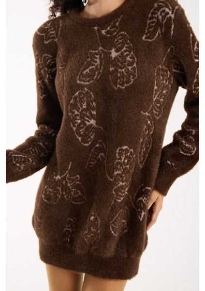 Kadın Acı Kahve Sakal Iplik Yaprak Desenli Bisiklet Yaka Triko Bluz fırsatları