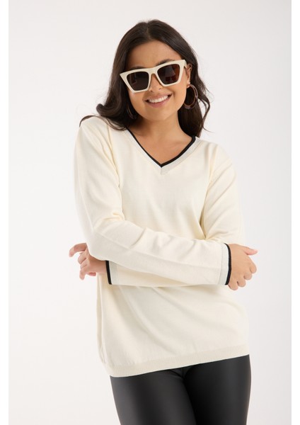Kadın Ekru Elit Viskon Kumaş Kontrast Sim Biyeli V Yaka Triko Bluz