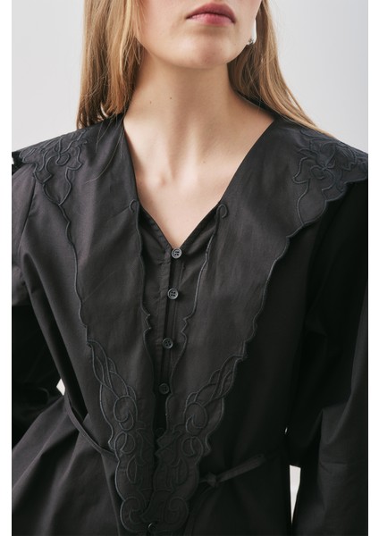 Nakışlı Geniş Yaka Gömlek Siyah modelleri