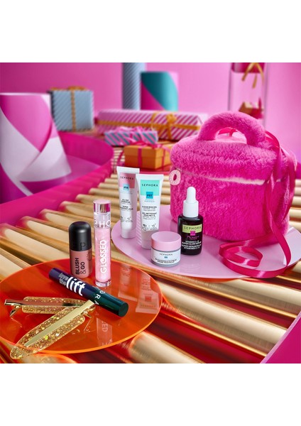 Sürpriz Yılbaşı Seti - Makyaj Çantasında Bulunması Gereken 8 Güzellik Ürünü fırsatları