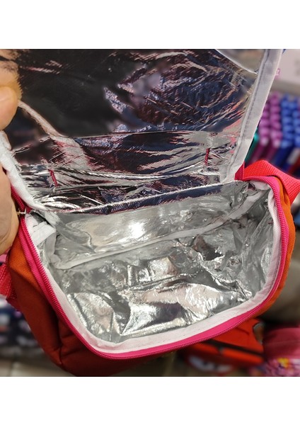 Kuromi Figürlü 4 Bölmeli Ilköğretim Sırt Çantası + Izoleli Beslenme Çantası modelleri