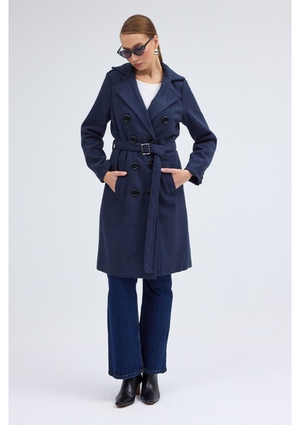 Aksesuar Detaylı Kaşe Kaban Kemerli