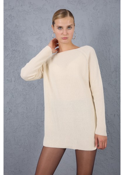 Kadın Ekru Reglan Kollu Kayık Yaka Simli Triko Kazak modelleri