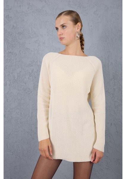 Kadın Ekru Reglan Kollu Kayık Yaka Simli Triko Kazak indirimleri