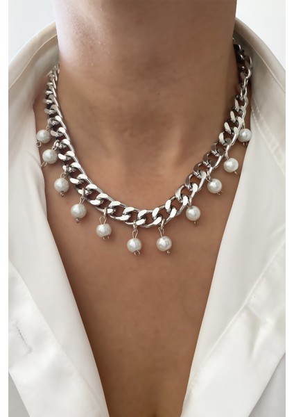 Inci Sallantılı Gümüş Zincir Kolye