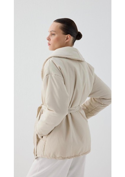 Kuşaklı Şişme Mont Kadın fırsatları