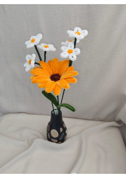 Vazoda Ayçiçeği Aranjmanı fiyatları