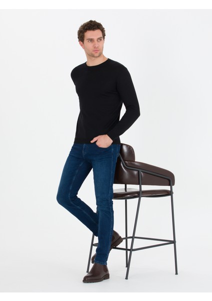 Erkek Siyah Slim Fit %100 Yün Bisiklet Yaka Basic Triko Kazak 50259680-VR046 fırsatları