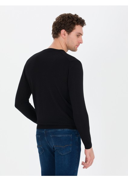 Erkek Siyah Slim Fit %100 Yün Bisiklet Yaka Basic Triko Kazak 50259680-VR046 indirimleri