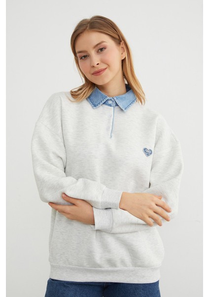 3 Iplik Kalp Nakışlı Polo Yaka Denim Detaylı Sweatshirt fiyatları
