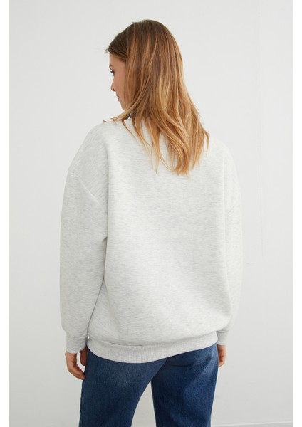 3 Iplik Kalp Nakışlı Polo Yaka Denim Detaylı Sweatshirt fırsatları