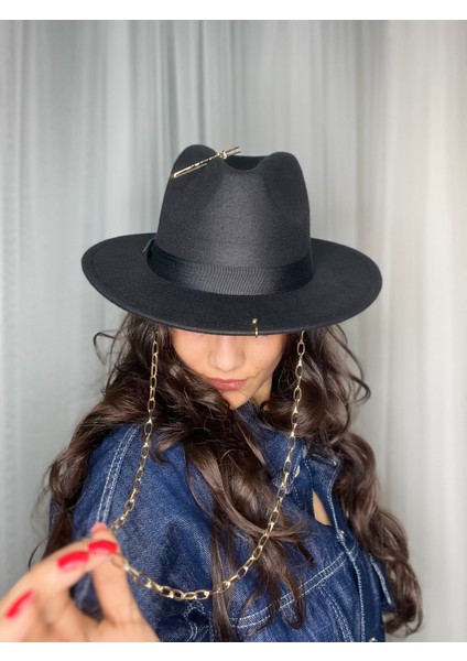 Tasarım Aksesuarlı Panama Fötr Şapka fiyatları